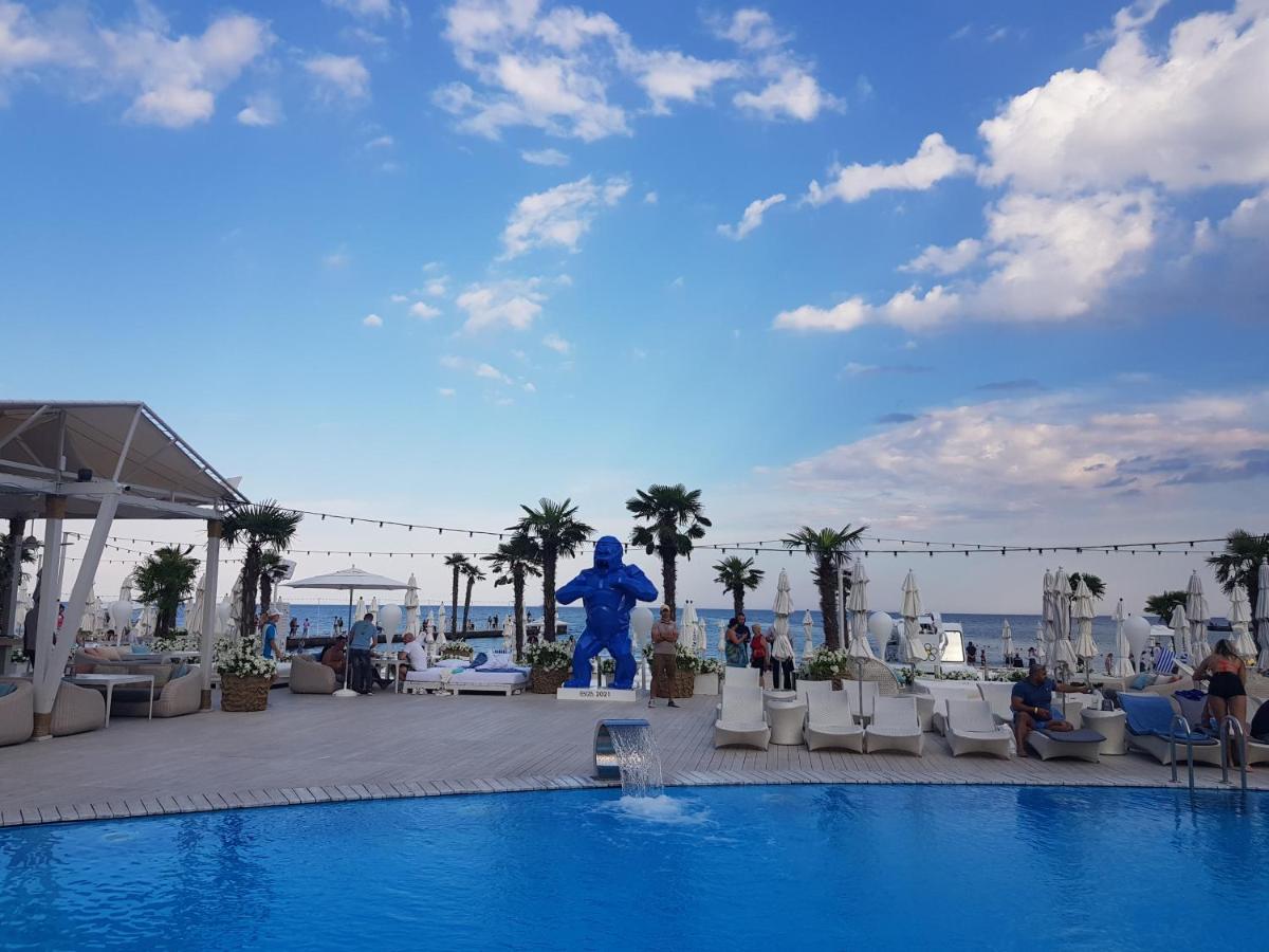 Arcadia- Gagarin Plaza 5/2 Apartment Odessa Luaran gambar
