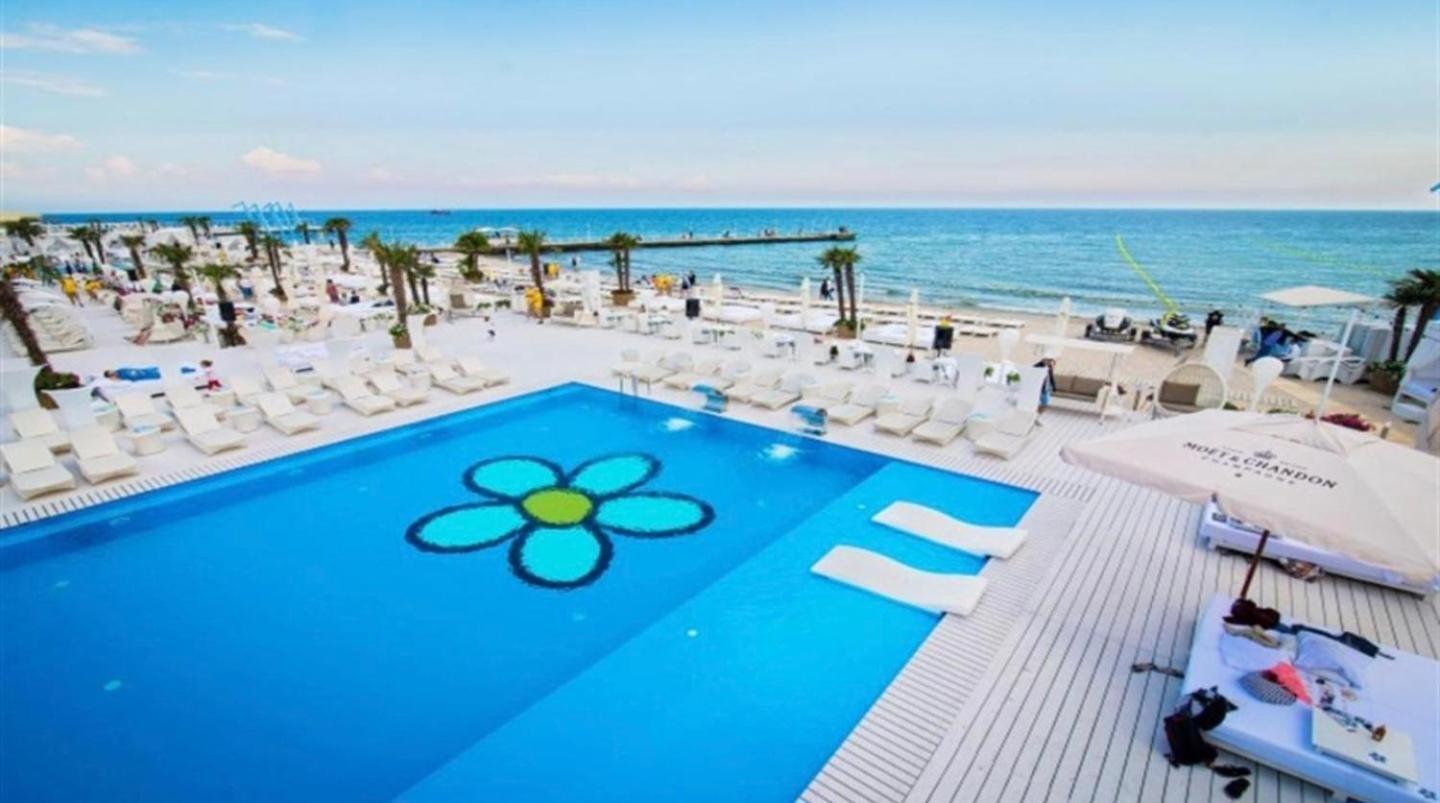 Arcadia- Gagarin Plaza 5/2 Apartment Odessa Luaran gambar
